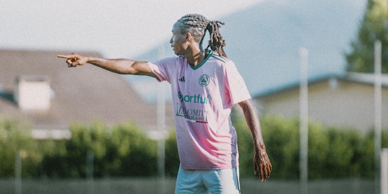 Arrivederci Taiwo: Olonisakin va in prestito al Mestre